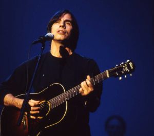 Jackson Browne 1997 Rainforest NYC.jpg